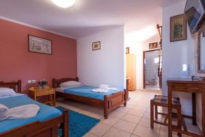Standard Room room in Poco Loco Bed & Breakfast