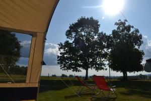 Campings Camping Dun-le-Palestel : photos des chambres