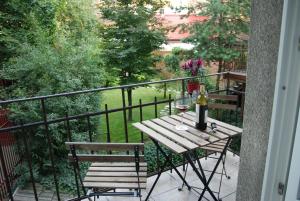 Excellent apartment with balcony