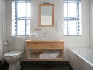7 Ackermann Place Guest House