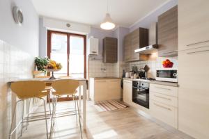 Apartma Bilocale centro Biella Biella Italija