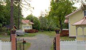 Sandels Mökit & Talot