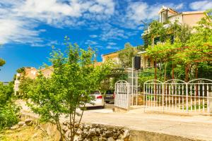 Apartments Zoricic