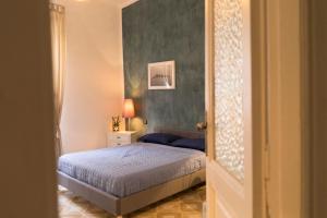 Triple Room with Private External Bathroom room in Trastevere Corner Eight