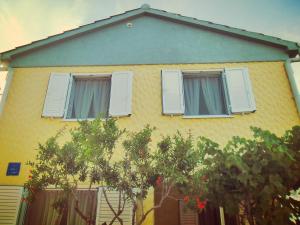 Apartmani Mersol Nin - 3hvězdičkové hotely ve městě Nin