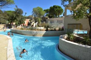 Campings Camping les Cigales : photos des chambres