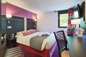 Hotels Kyriad Hotel Meaux : photos des chambres