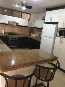 Departamento frente al mar en Manta-Barbasquillo con espectacular vista