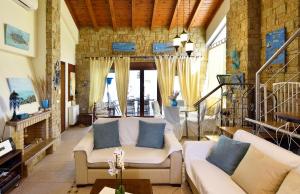 Beautiful Sani Villa