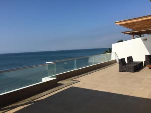 Departamento frente al mar en Manta-Barbasquillo con espectacular vista