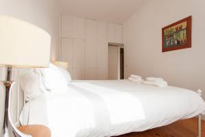 Central, Charming, Quiet, Garden and Parking