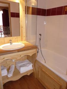 Appartements Montagne Duplex-Orelle 9 pers. avec SPA : photos des chambres