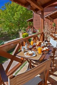 Feggarognemata Suites Orini-Korinthia Greece