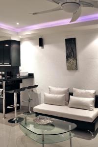 View Talay 6 Apartment