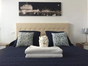 Triple Room with Private Bathroom room in Aquarius Rome