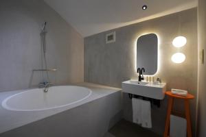 XY Hotel Bugis Singapore image 25