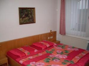 Gasthaus & Pension Zum Hirsch