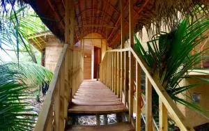 Seasons Four Eco Friendly Treehouse - Matara