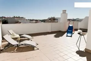 Rincon Penthouse Beach Pool Terrace 2Bed - Torre de Benagalbón