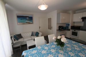 Appartements Alpilles Villa Serena : Appartement - Vue sur Jardin