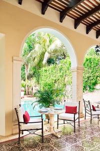 Casa Lecanda Boutique Hotel