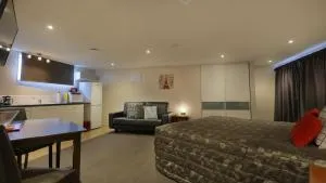 Cashel Court Motel -  Lyttelton