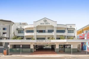 Mid City Luxury Suites hotel, 
Cairns, Australia.
The photo picture quality can be
variable. We apologize if the
quality is of an unacceptable
level.