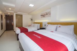 IL Mare Sakura Resort Boracay