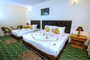 Shwe Bon Nan Hotel, Hotels - Mawlamyaing