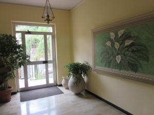 Garaventa Angelo Apartments