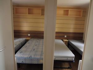 Mobile Home bois dormant