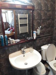 Chuchi Guest House 1