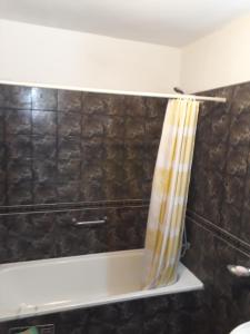 Chuchi Guest House 1