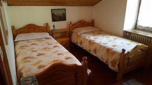 Twin Room with Shared Bathroom room in Pensione Cari
