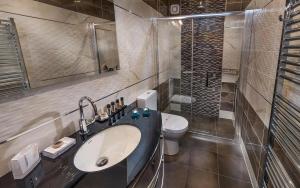 Iakovakis Suites & Spa