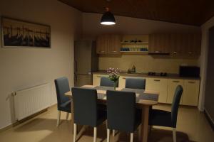 Sanderson Apartments