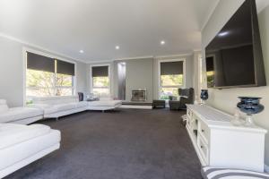 QUPI HOUSE formerly Rexs Yarra Valley House