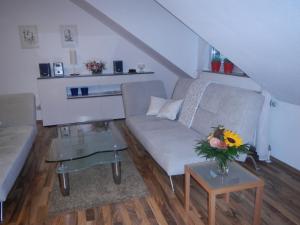 Apartement 2-Raum Apartment in guter Lage für Köln-Bonn-Siegbug Troisdorf Saksamaa