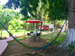 Yaxche Centro Hostal y Camping