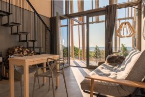 Weinloft II by WEINLOFTS