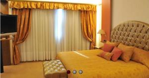 Alkazar Hotel