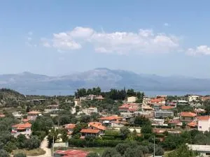 House with view of the sea & the mountain - Markópoulon Oropoú