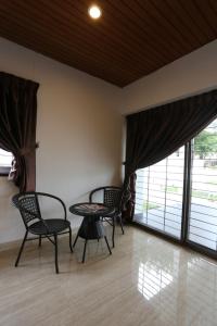 Bees Homestay