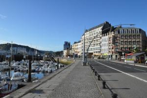 Hotels Ambassadeur Hotel - Cherbourg Port de Plaisance : photos des chambres