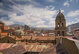 Avenida Mariscal Santa Cruz 938 La Paz, Bolivia.