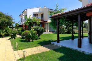 Saint Stefan Villas
