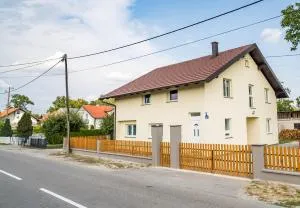 Tina Rooms - Selnica Šćitarjevska