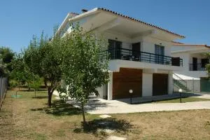 Antheia's House - 尼尔斯吉尼