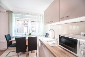 Apartment Magic 