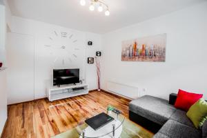 Apartment Magic 